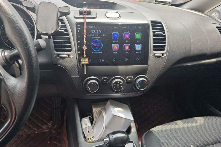 Used Kia K3 2016 1.6L Automatic GLS Audio And AC Panel