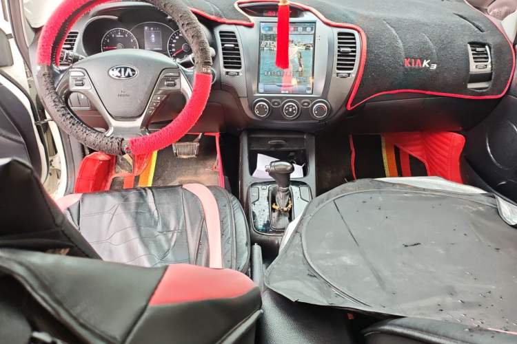 Used Kia K3 2016 1.6L Automatic GLS Audio And AC Panel