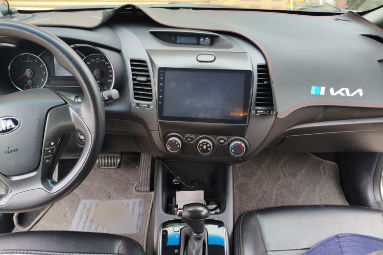 Used Kia K3 2016 1.6L Automatic GL Audio And AC Panel