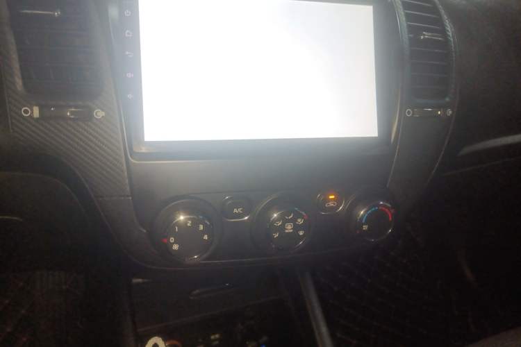 Used Kia K3 2016 1.6L Automatic GLS Audio And AC Panel