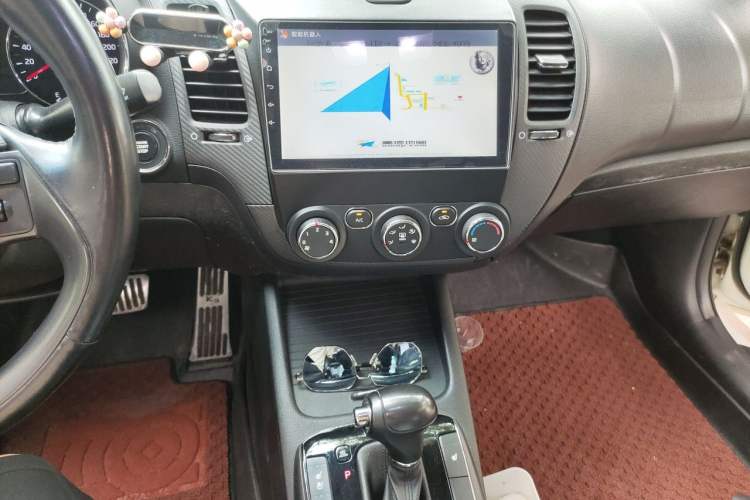 Used Kia K3 2016 1.6L Automatic GLS Audio And AC Panel