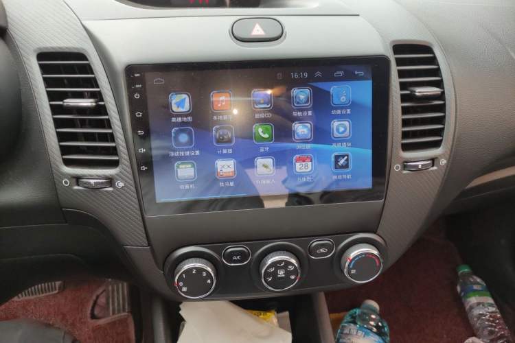 Used Kia K3 2016 1.6L Automatic GL Audio And AC Panel