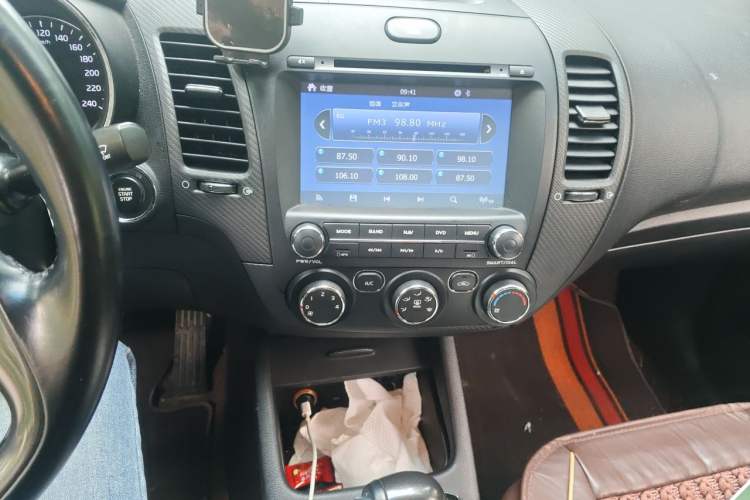 Used Kia K3 2016 1.6L Automatic GLS Audio And AC Panel