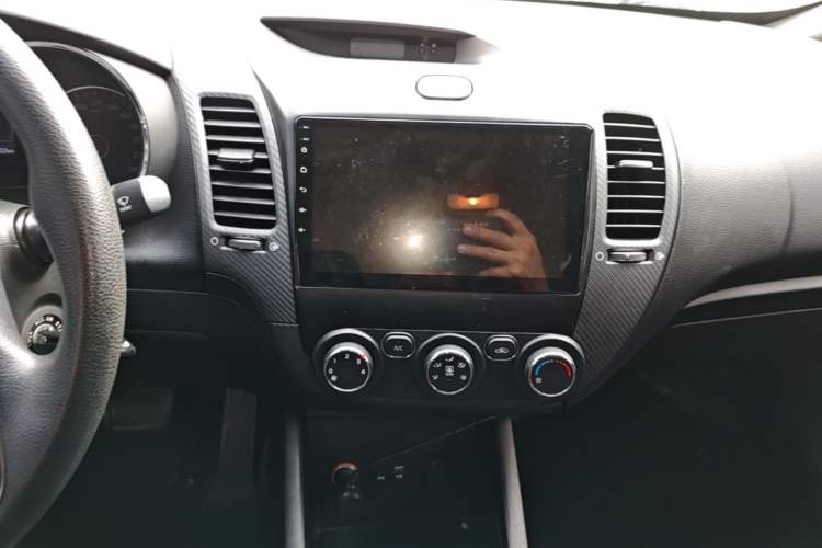 Used Kia K3 2016 1.6L Automatic GL Audio And AC Panel