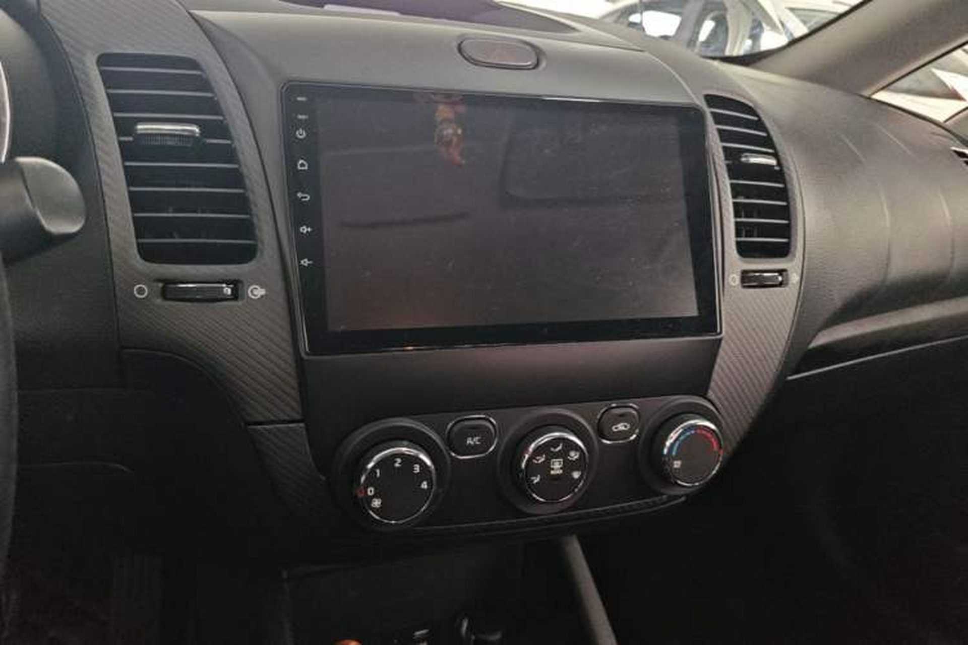 Used Kia K3 2016 1.6L Automatic GL Audio And AC Panel