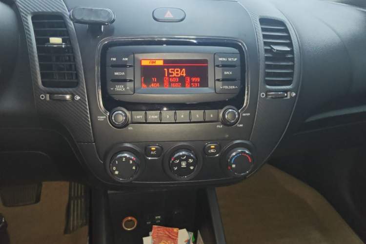 Used Kia K3 2016 1.6L Automatic with Sunroof Audio And AC Panel