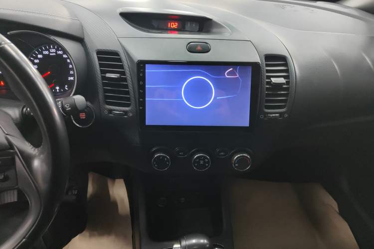 Used Kia K3 2016 1.6L Automatic GLS Audio And AC Panel