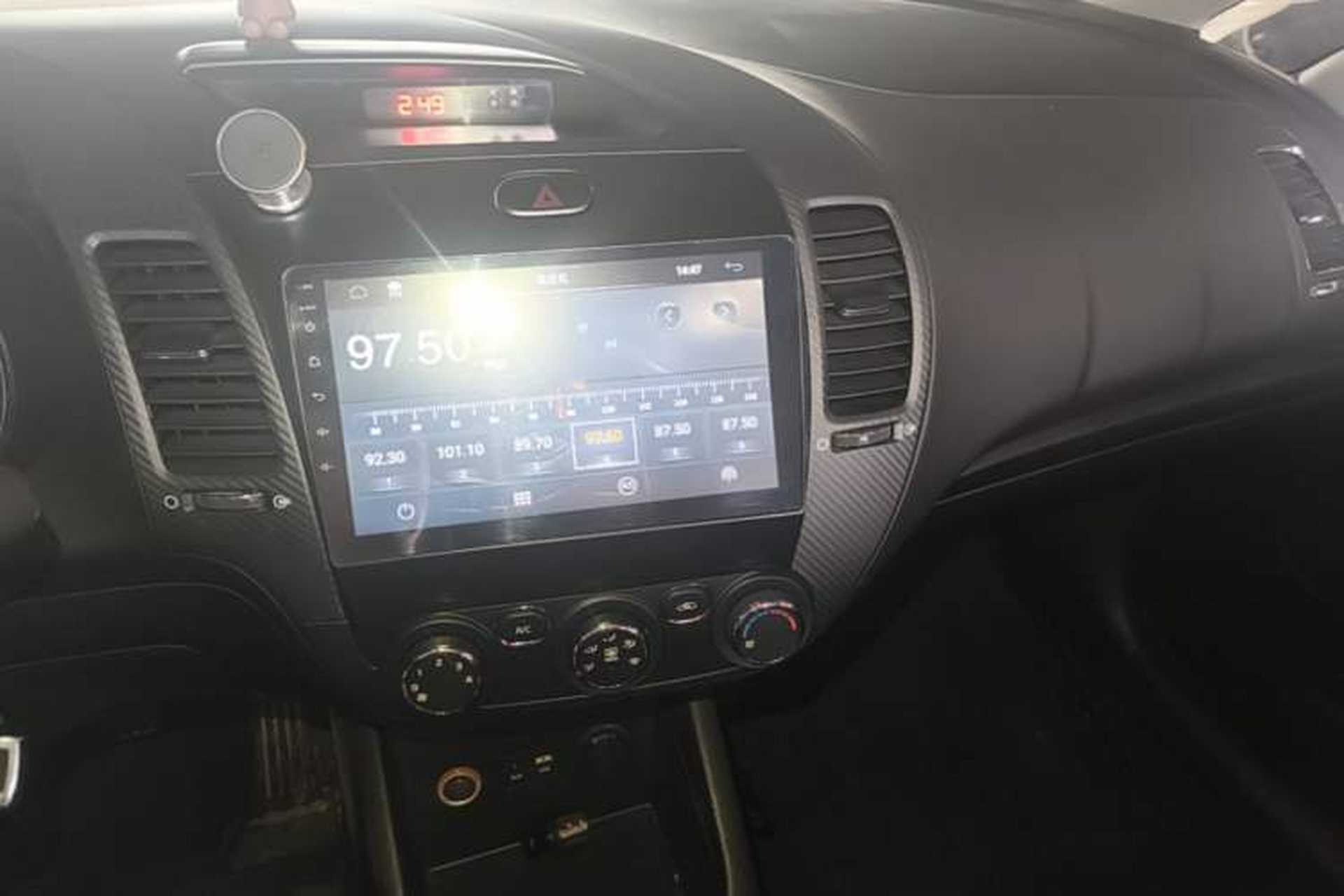 Used Kia K3 2016 1.6L Manual GL Audio And AC Panel