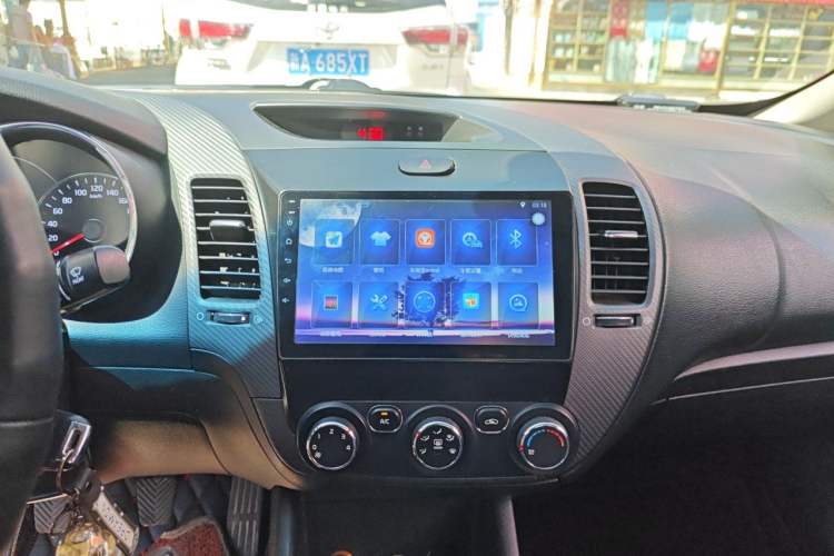 Used Kia K3 2016 1.6L Manual GL Audio And AC Panel