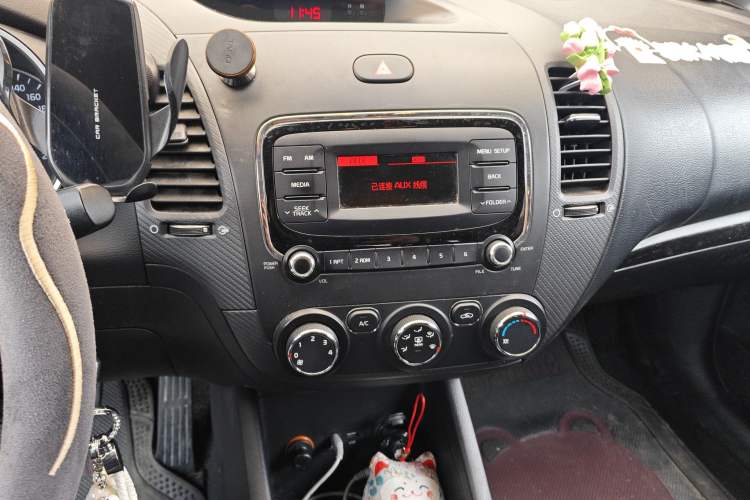 Used Kia K3 2016 1.6L Automatic with Sunroof Audio And AC Panel