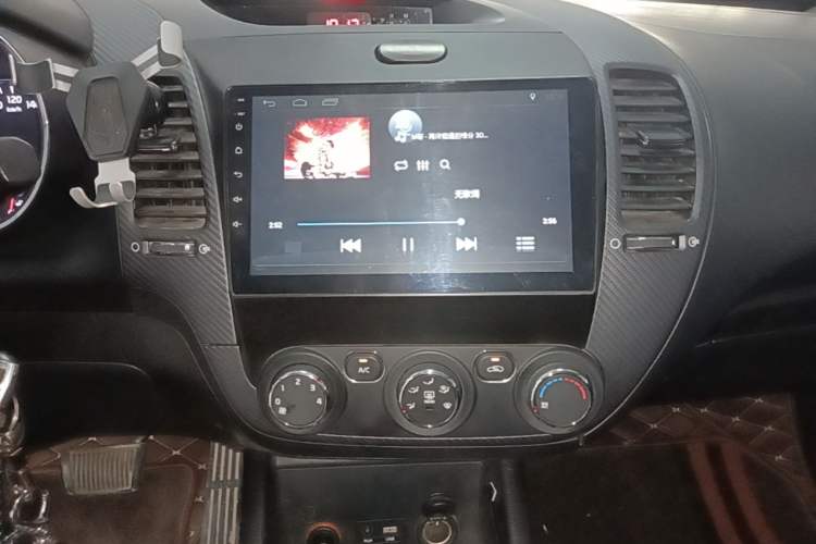 Used Kia K3 2016 1.6L Automatic GL Audio And AC Panel