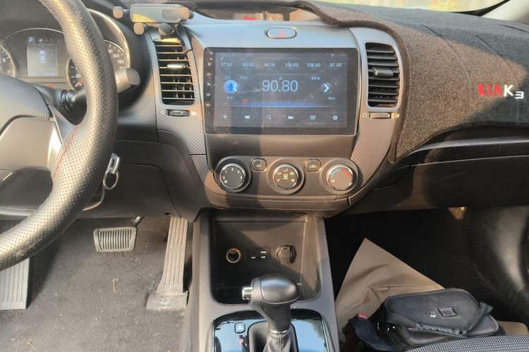 Used Kia K3 2016 1.6L Automatic GL Audio And AC Panel