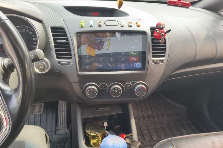 Used Kia K3 2016 1.6L Automatic GLS Audio And AC Panel