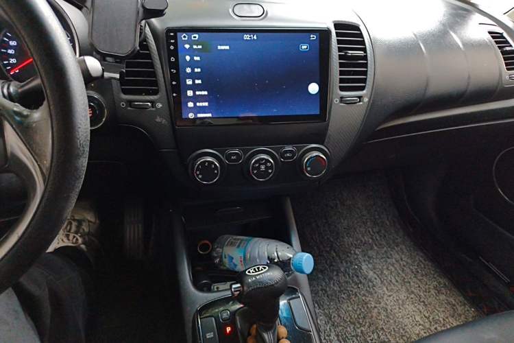 Used Kia K3 2016 1.6L Automatic GLS Audio And AC Panel
