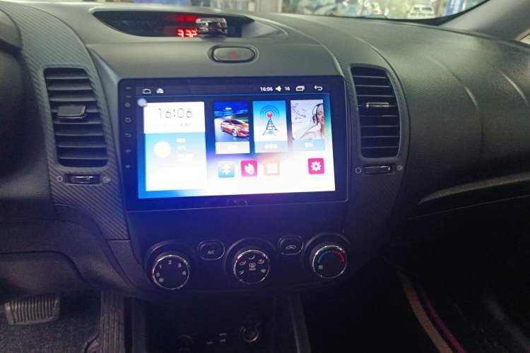 Used Kia K3 2016 1.6L Automatic GL Audio And AC Panel