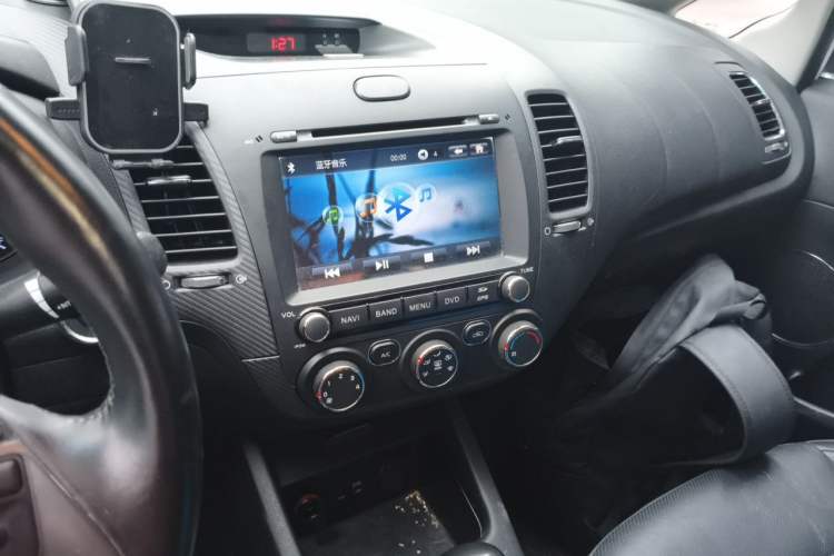 Used Kia K3 2016 1.6L Automatic GLS Audio And AC Panel