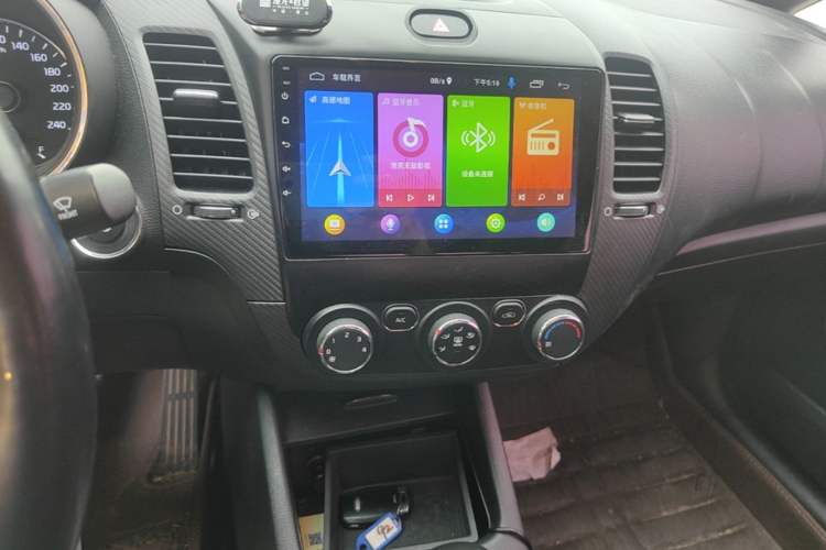 Used Kia K3 2016 1.6L Automatic GLS Audio And AC Panel