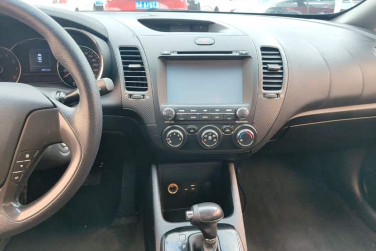 Used Kia K3 2016 1.6L Automatic GL Audio And AC Panel