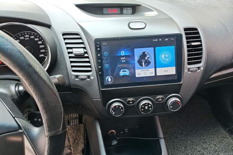 Used Kia K3 2016 1.6L Manual GL Audio And AC Panel