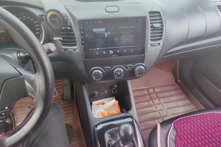 Used Kia K3 2016 1.6L Manual GL Audio And AC Panel