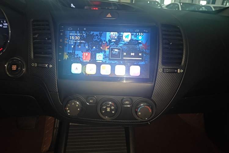 Used Kia K3 2016 1.6L Automatic GLS Audio And AC Panel