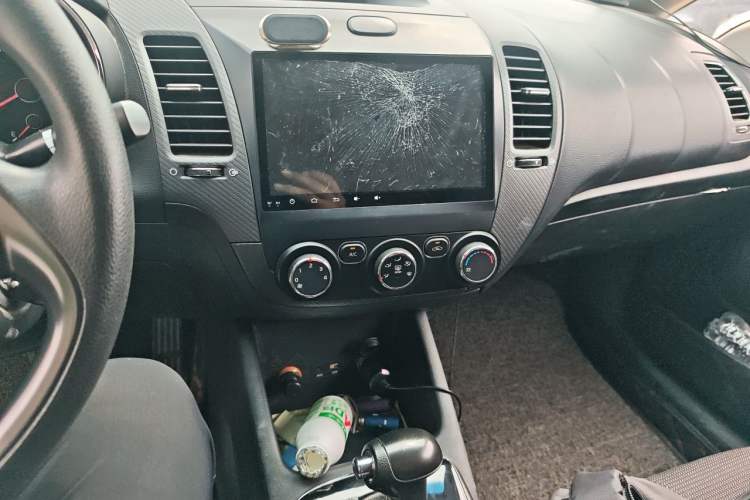 Used Kia K3 2016 1.6L Automatic GL Audio And AC Panel