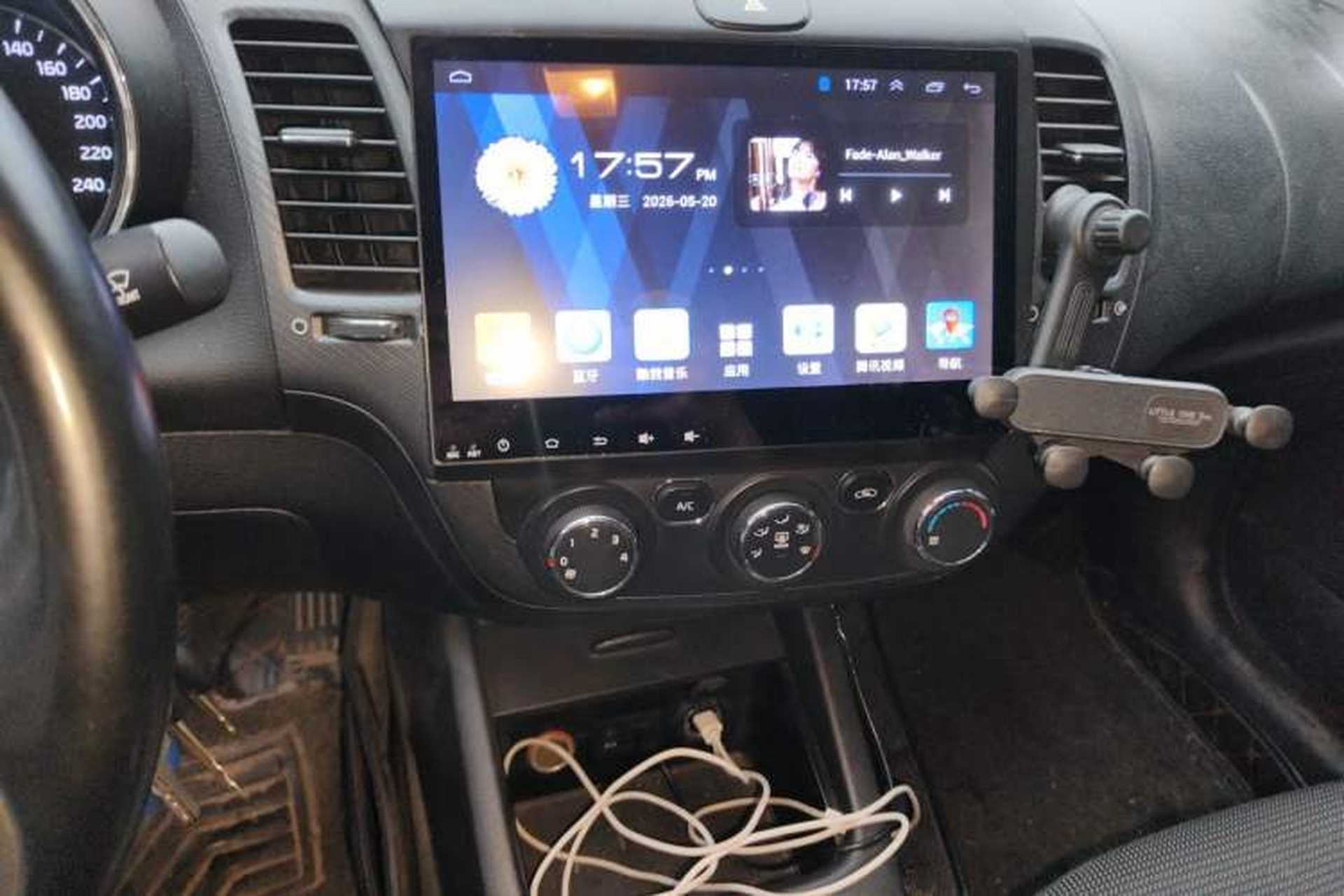 Used Kia K3 2016 1.6L Manual GLS Audio And AC Panel