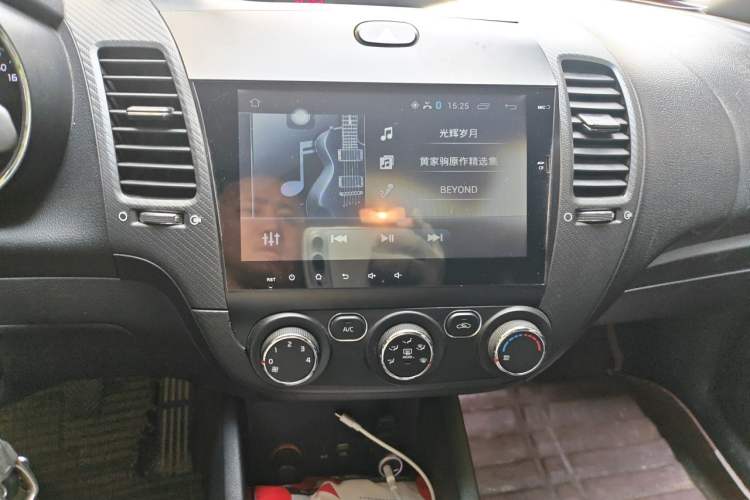 Used Kia K3 2016 1.6L Manual GL Audio And AC Panel