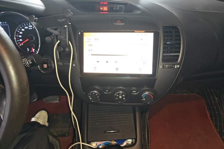 Used Kia K3 2016 1.6L Automatic GLS Audio And AC Panel