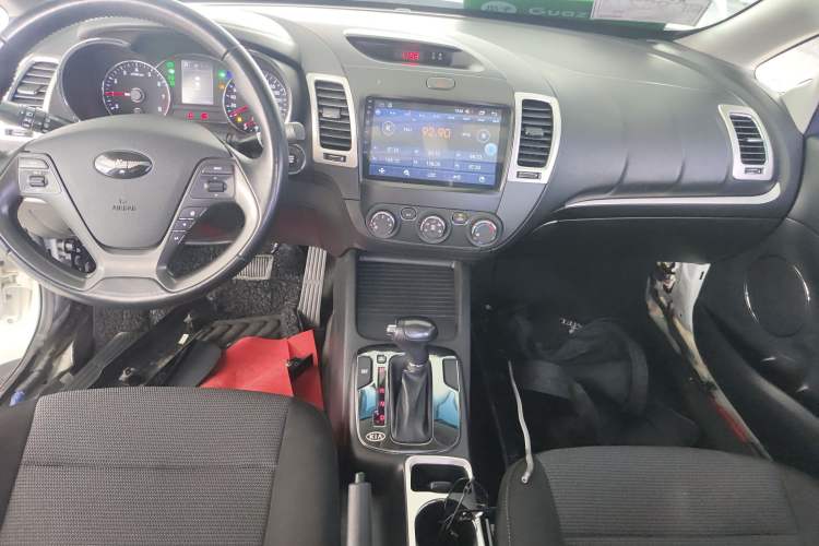Used Kia K3 2016 1.6L Automatic GLS Audio And AC Panel
