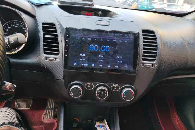 Used Kia K3 2016 1.6L Automatic GL Audio And AC Panel