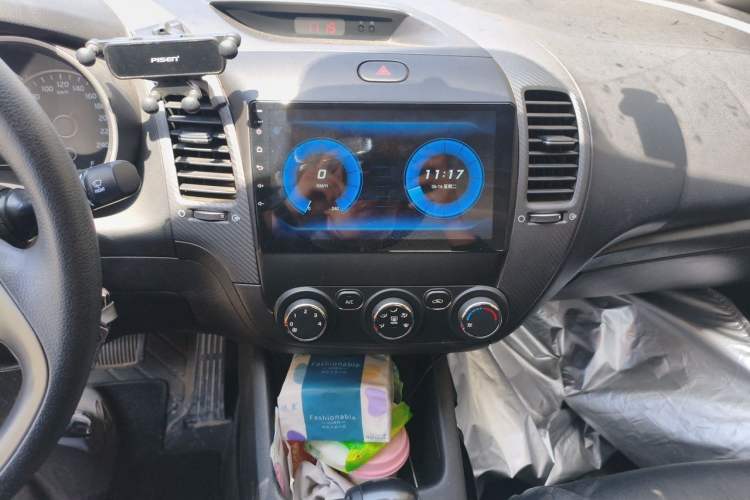Used Kia K3 2016 1.6L Automatic GL Audio And AC Panel