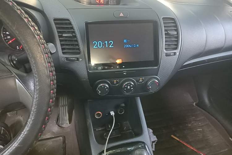 Used Kia K3 2016 1.6L Manual GL Audio And AC Panel