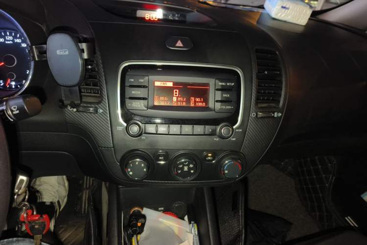 Used Kia K3 2016 1.6L Manual GL Audio And AC Panel
