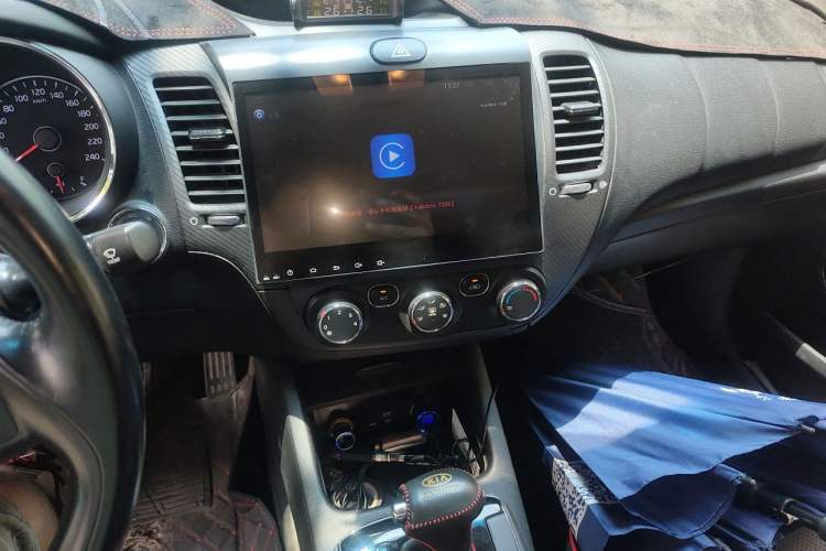 Used Kia K3 2016 1.6L Automatic GLS Audio And AC Panel