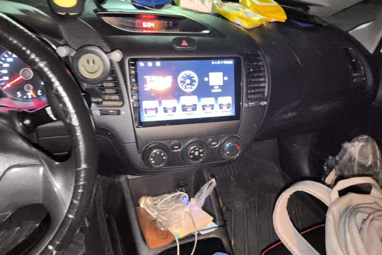 Used Kia K3 2016 1.6L Manual GL Audio And AC Panel