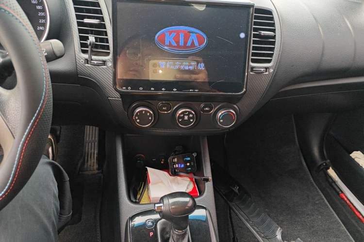 Used Kia K3 2016 1.6L Automatic GLS Audio And AC Panel