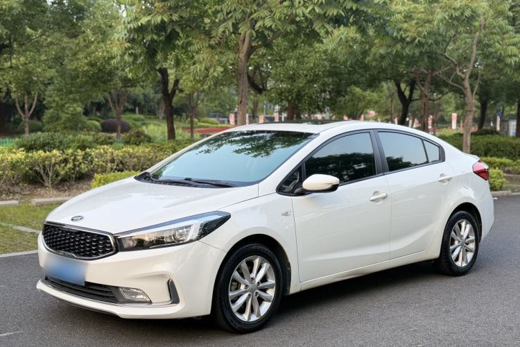 Used Kia K3 2016 1.6L Automatic with Sunroof Guazi used car, China used car export, Used car for sale, Used  cars, Cheapest cars for sale