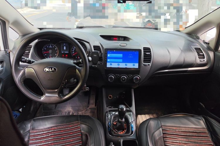 Used Kia K3 2016 1.6L Manual GL Center Console