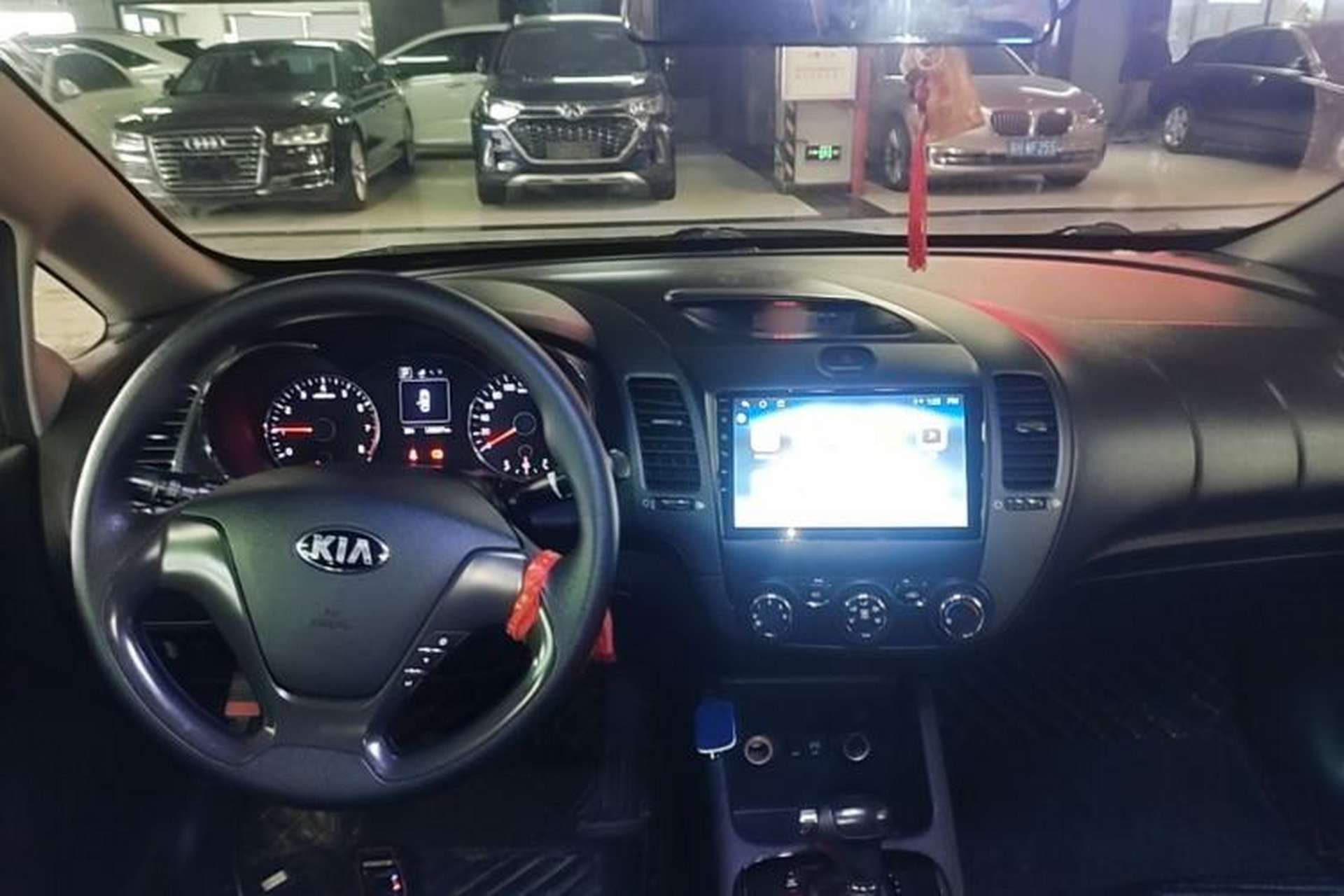 Used Kia K3 2016 1.6L Automatic GL Center Console