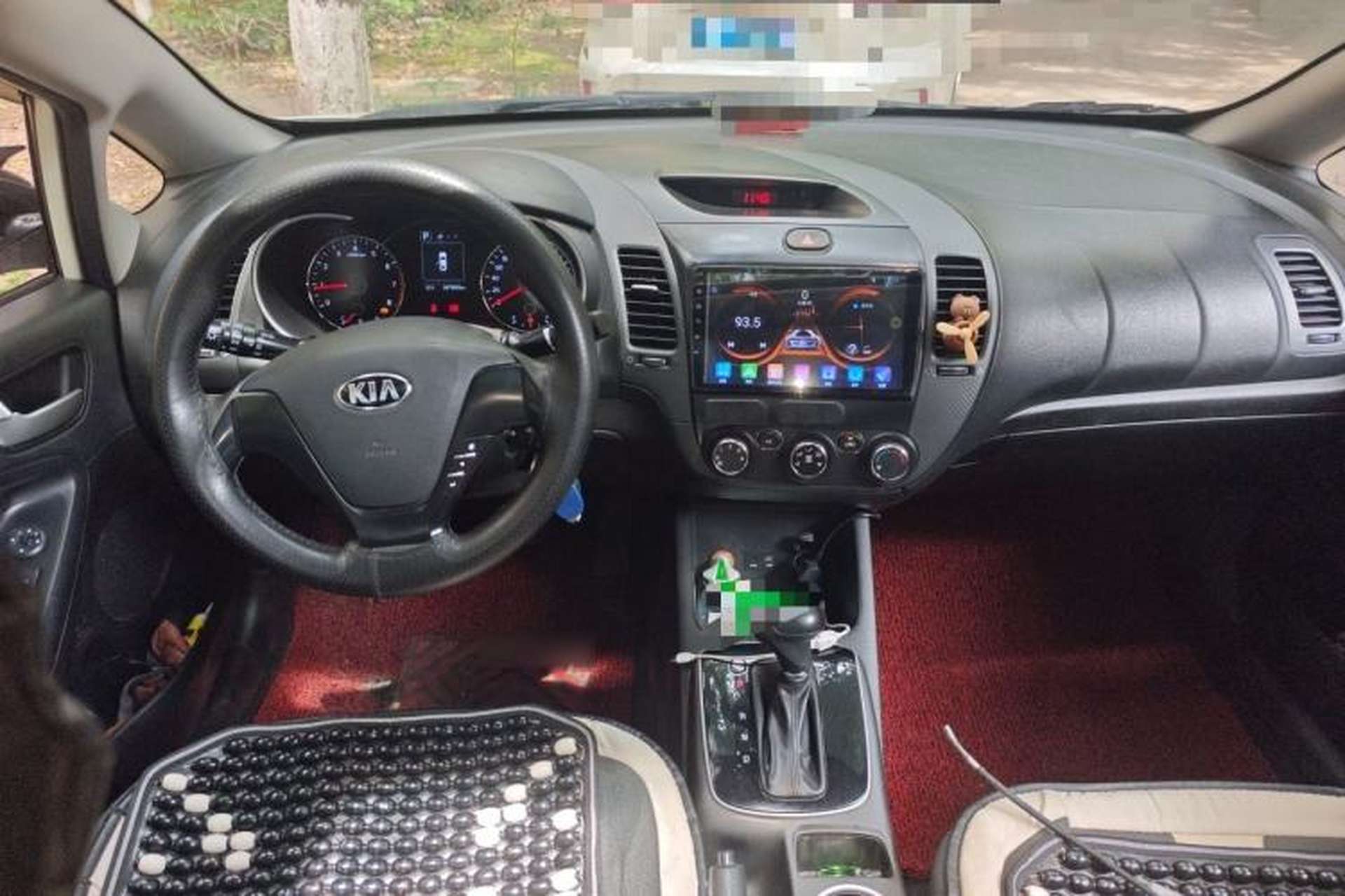 Used Kia K3 2016 1.6L Automatic GLS Center Console