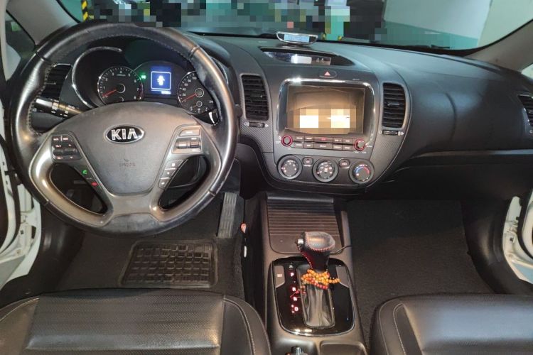 Used Kia K3 2016 1.6L Automatic DLX Center Console