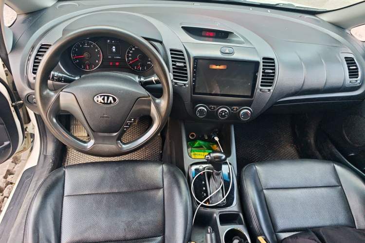 Used Kia K3 2016 1.6L Automatic with Sunroof Center Console