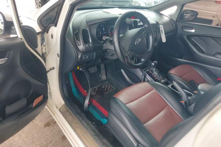 Used Kia K3 2016 1.6L Automatic GLS Driver Seat