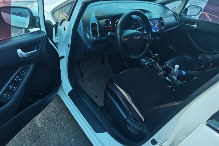 Used Kia K3 2016 1.6L Automatic GL Driver Seat