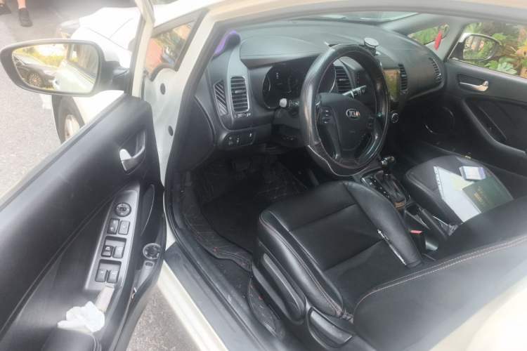Used Kia K3 2016 1.6L Automatic GLS Driver Seat