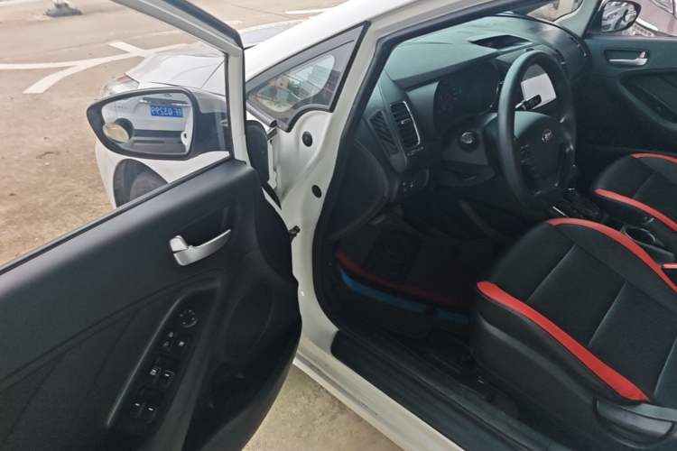 Used Kia K3 2016 1.6L Automatic GL Driver Seat