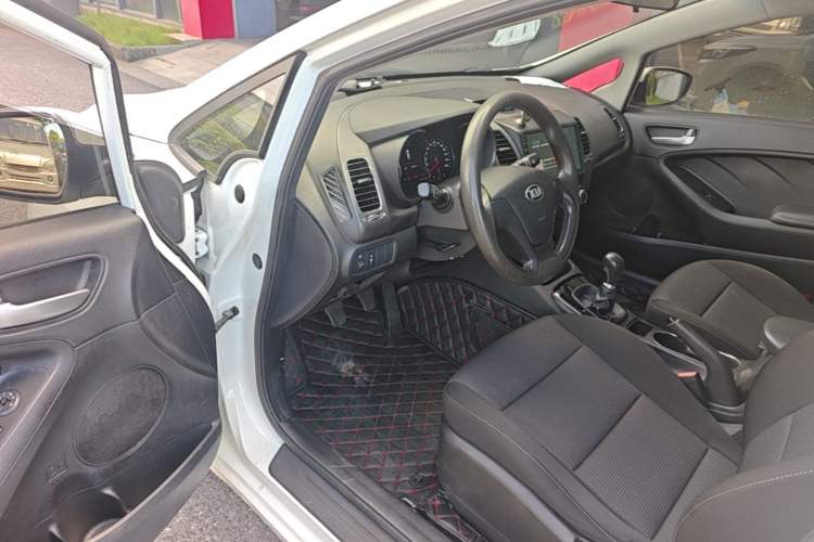 Used Kia K3 2016 1.6L Manual GL Driver Seat