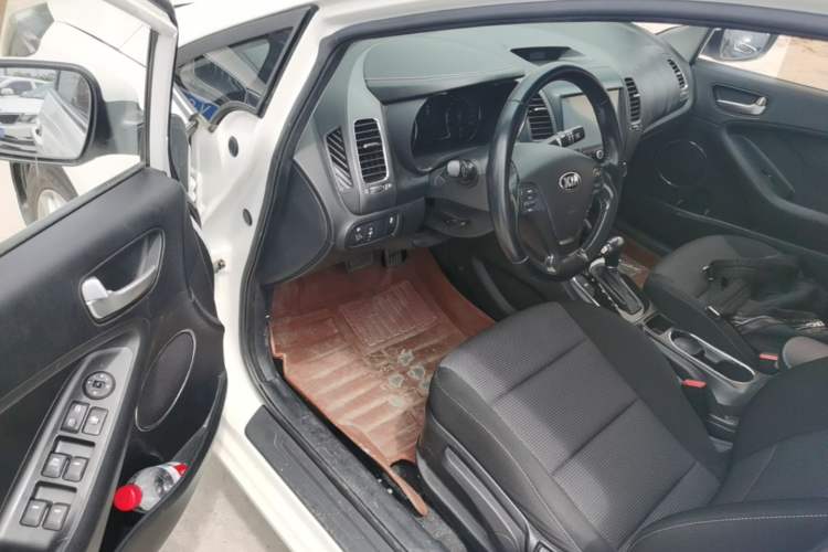Used Kia K3 2016 1.6L Automatic GLS Driver Seat