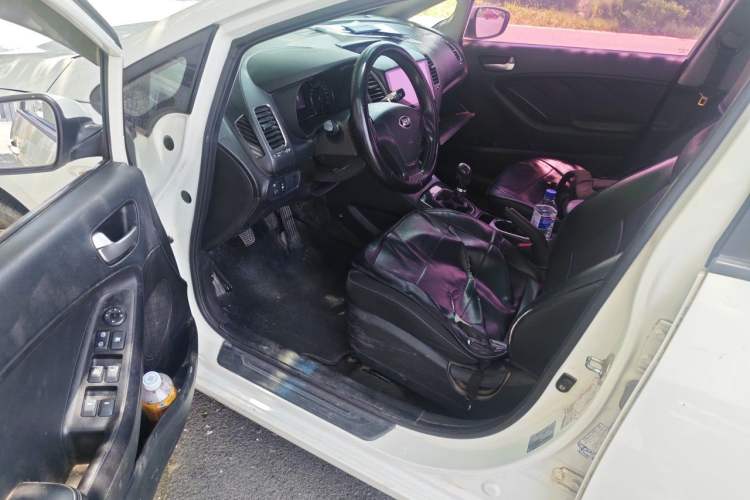 Used Kia K3 2016 1.6L Manual GL Driver Seat